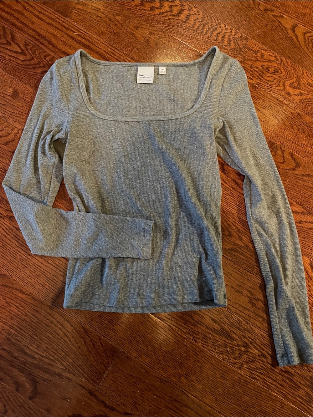 Aritzia TNA HomeStretch Long Sleeve Top - Gray